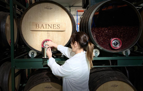 El  envejecimiento: barricas, tipos de madera y el perfil de sabor de la maduración